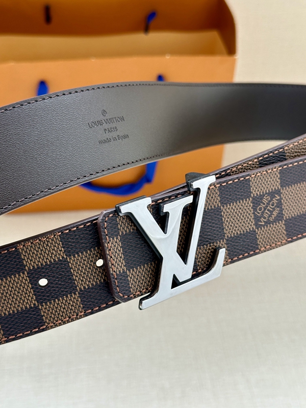 激安ルイヴィトンベルト背面デザイン